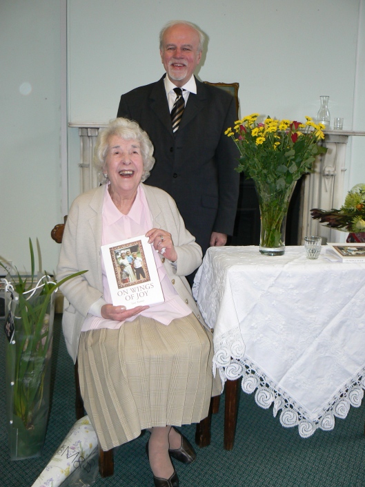 Lou with Dr Keith Munro at the book launch, 2008