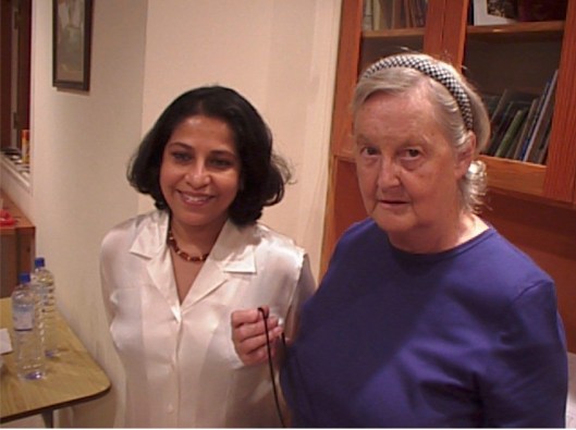 Sultana DeSouza and Marian Mihaeloff at the Bahá’í Centre in Nicosia (1998)